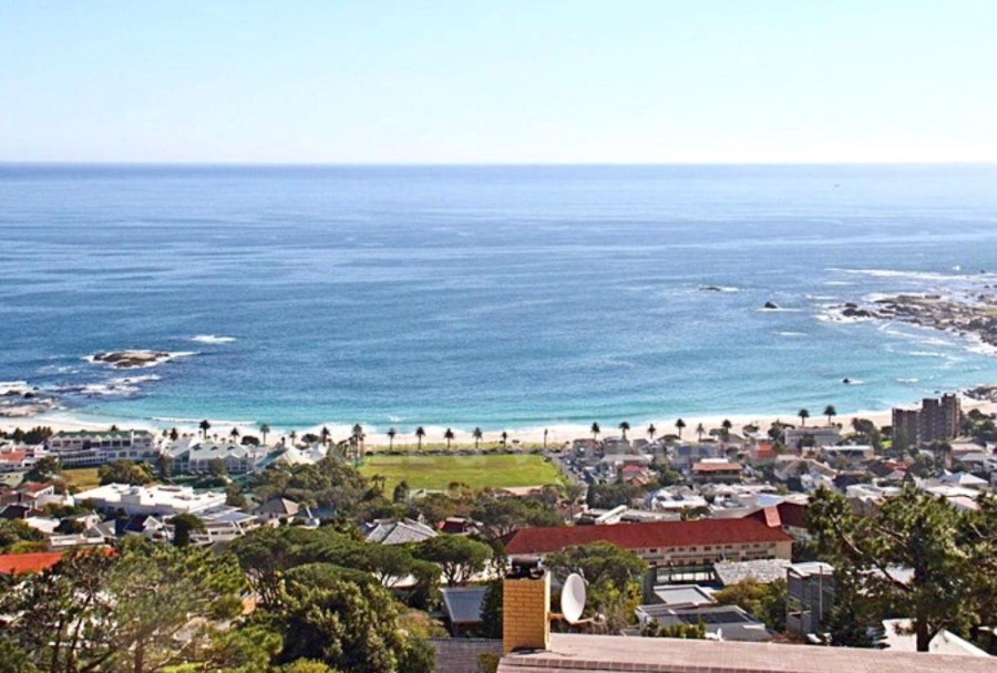 2 Bedroom Property for Sale in Camps Bay Western Cape